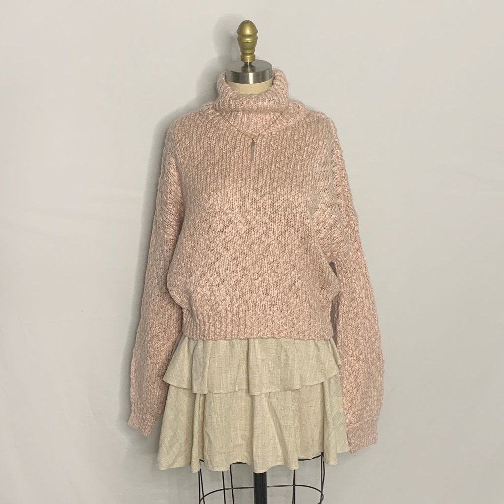 Hollister - Pink Sparkly Chunky Sweater